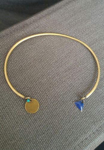 Bracelet "Arzhur" laiton triangle bleu marine